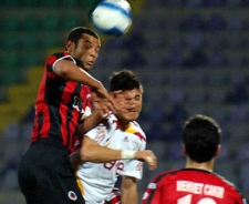 Gençlerbirliği bir adım önde: 1-0