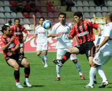 Gaziantepspor Belediye'yi devirdi