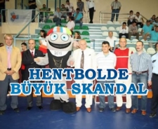 Hentbolde büyük skandal