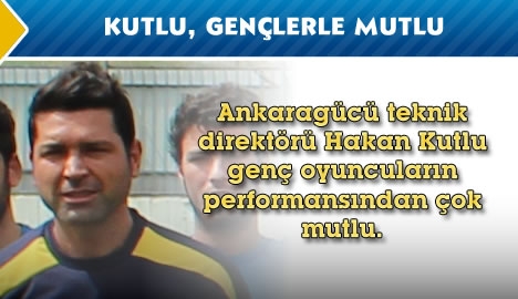 Kutlu, gençlerle mutlu...