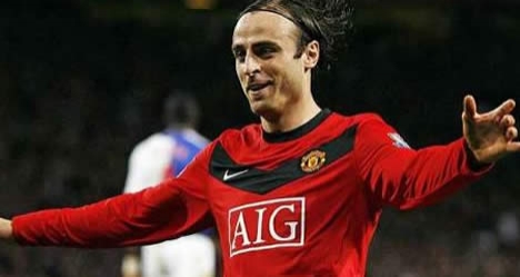 Berbatov haber bekliyor