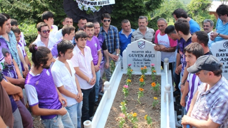 Orduspor, amigosusu mezarı başında anıldı...