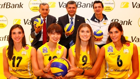 Vakıfbank, transferlerini tanıttı...