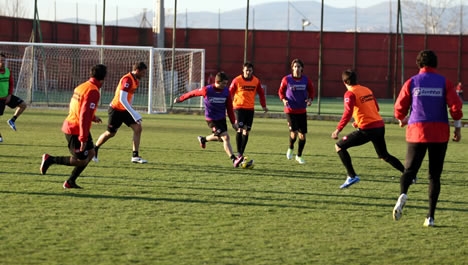 Gençler, Galatasaray hazırlıklarına başladı