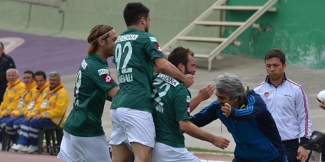 Konyaspor Kartal engelini rahat geçti