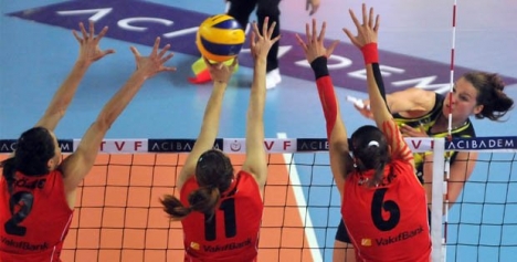 VakıfBank Avrupa’da galibiyet için sahada