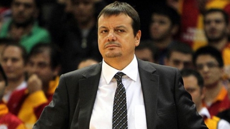 Ergin Ataman: "Burada kupayı kaldıracağız."