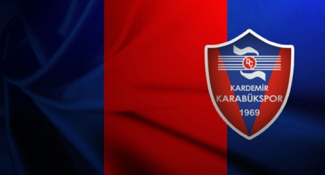 Karabükspor, Beşiktaş'tan 2 oyuncuya imzayı attırdı..