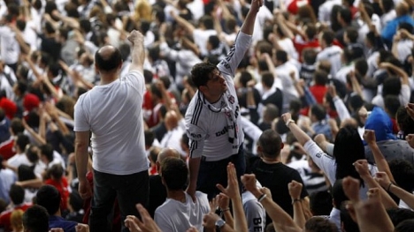 Beşiktaş taraftarına yasak geldi!