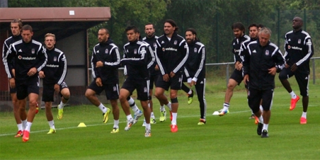 Beşiktaş'ta çalışmalar devam ediyor..