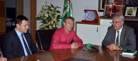 İnegölspor, Bursaspor'u ziyaret etti..