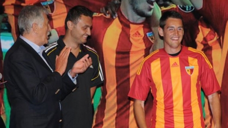 Kayserispor, Bilal Gülden ile yollarını ayırdı