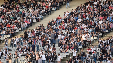 Beşiktaş taraftarından Iğdır'a yardım..