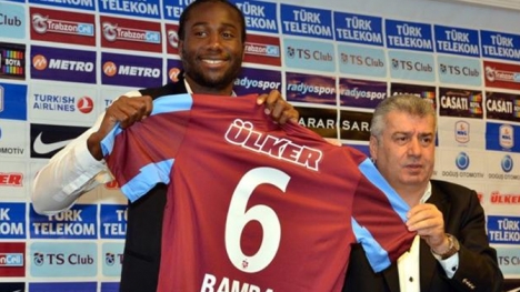 Trabzonspor, Sol Bamba'yı gönderdi..