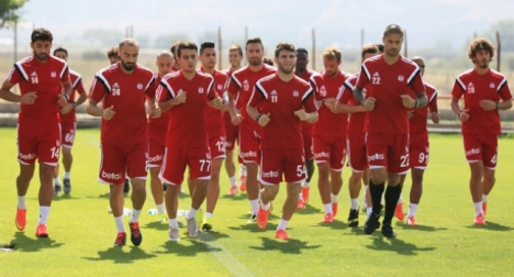 Sivasspor, Priştine ile maç yapacak...