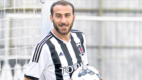 Cenk Tosun: "Milli takıma çağrılmayı bekledim" 