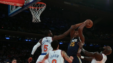 Enesli Utah, Knicks'i son saniyede yıktı
