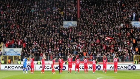 Samsunspor'un başı dertte!