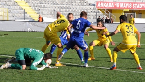 Ankaragücü seyircisiz maçta ceza alacak!