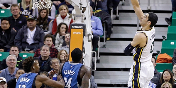 Enes Kanter'den double double