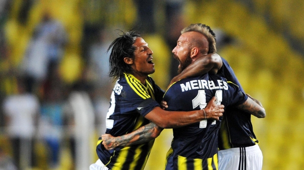 Fenerbahçe: "Alves de yırtık, Meireles de ödem!"