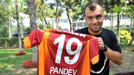 Goran Pandev gidecek mi, kalacak mı?