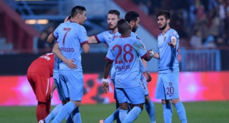 Trabzonspor, Manisa'yı dağıttı!