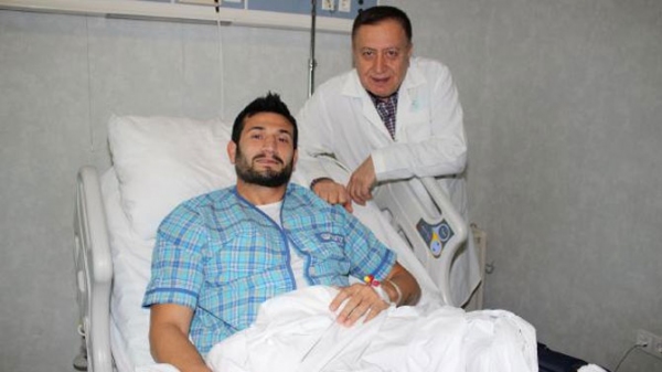 Alanyaspor'da Koray Çölgeçen ameliyat oldu
