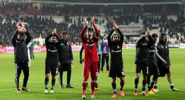 Beşiktaş 11 sezondur liderliğe hasret!