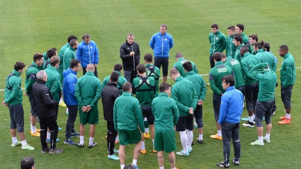 Bursaspor'un Antalya kampı başladı