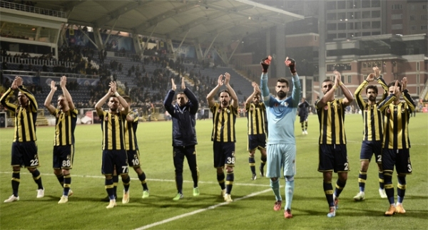 Fenerbahçe'de sarı kart alarmı!