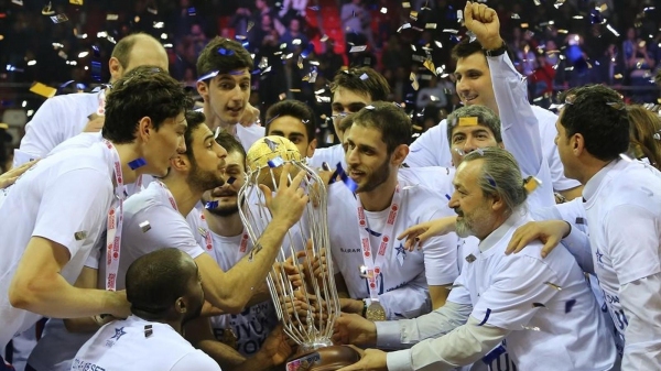 Anadolu Efes, 10. Türkiye Kupası'nı kazandı
