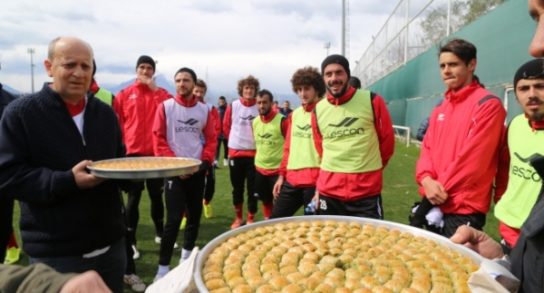 Antalyaspor'a ''baklava'' dopingi