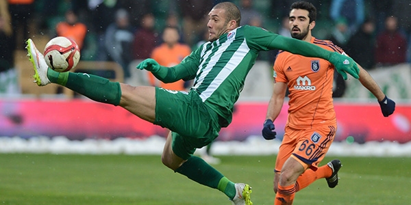 Bursaspor penaltılarla tur atladı!