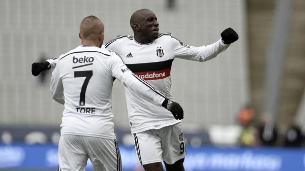 Demba Ba: "Takım halinde bu maçı kazandık"