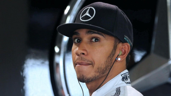 Mercedes, Hamilton ile sözleşme imzalamak istiyor