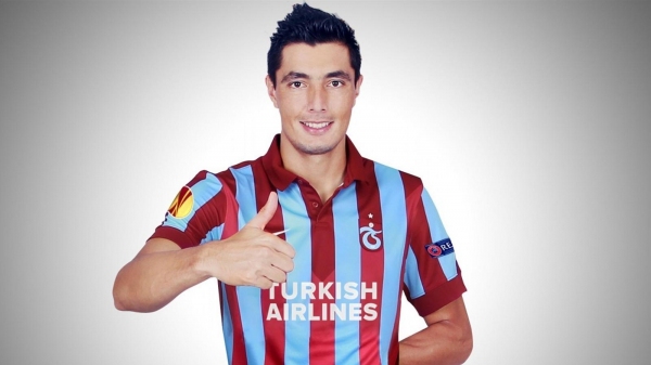 Oscar Cardozo'ya nazar değdi!