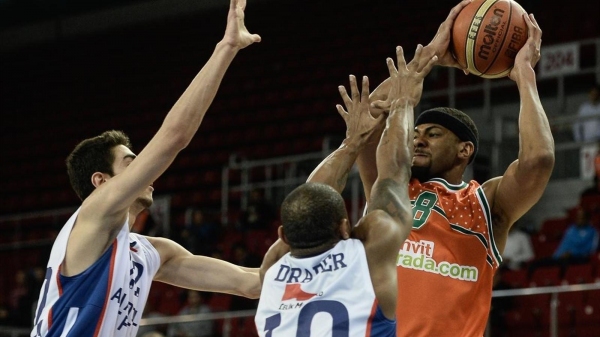 Anadolu Efes 89-83 Banvit