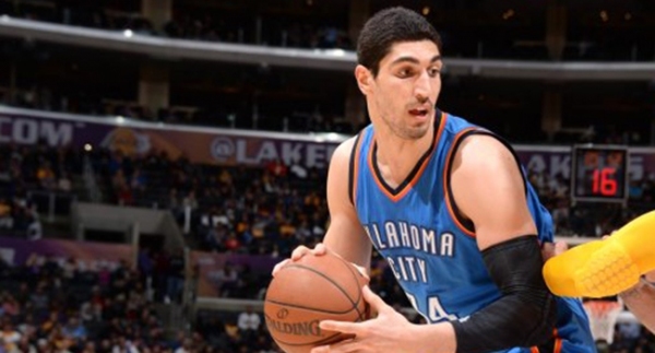 Enes Kanter'in 18 sayısı yetmedi