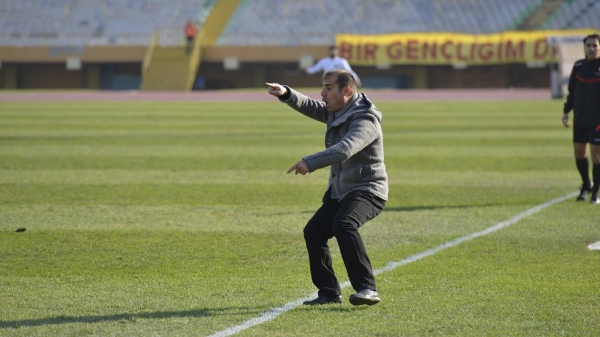 Metin Diyadin: "Twitter antrenörlüğü yapmıyorum"