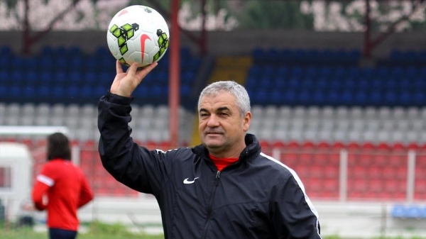 Rıza Çalımbay: "Futbolun üstüne düşülmesi gerekiyor"