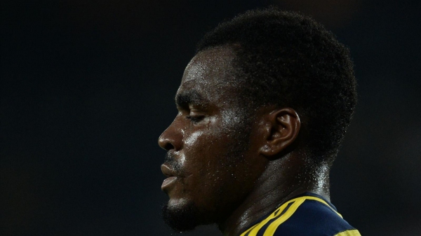 Emenike Fenerbahçe'den ayrılıyor