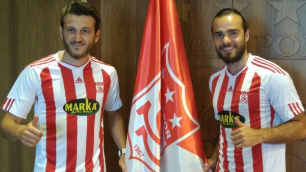 Sivasspor'da 2 imza..