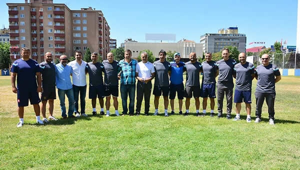 Ankaragücü'nde 300 kişilik futbolcu ordusu...