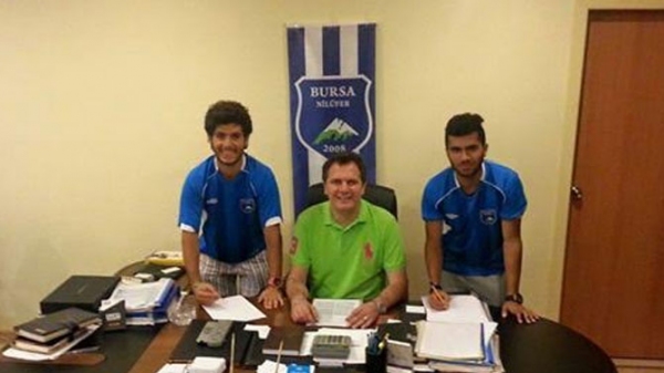 Bursa Nilüferspor'da 2 imza