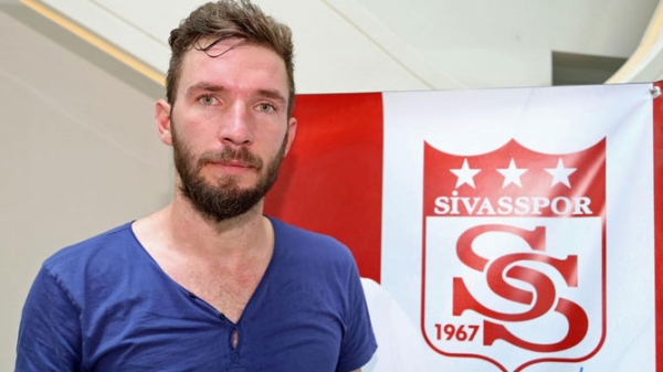 Yiğit İncedemir Sivasspor'da