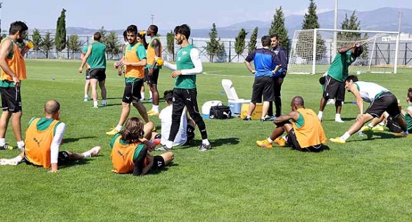 Akhisar Belediyespor umutlu