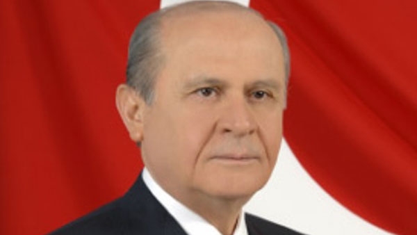 Güreş ağası Devlet Bahçeli