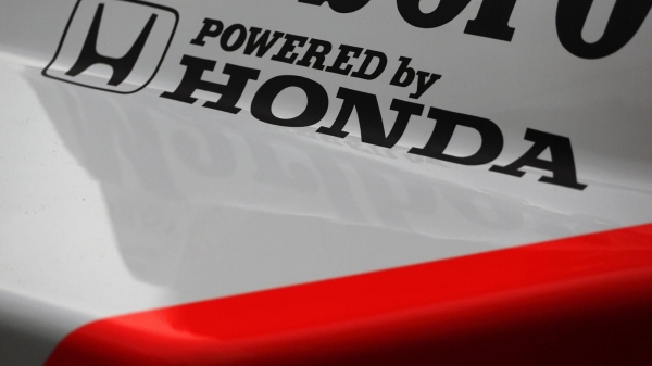 Honda: "Yeni motoru değerlendirmek için erken"