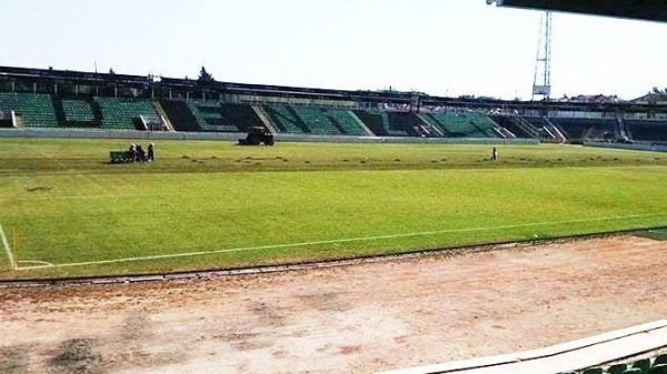 Denizli Atatürk Stadı bakıma alındı